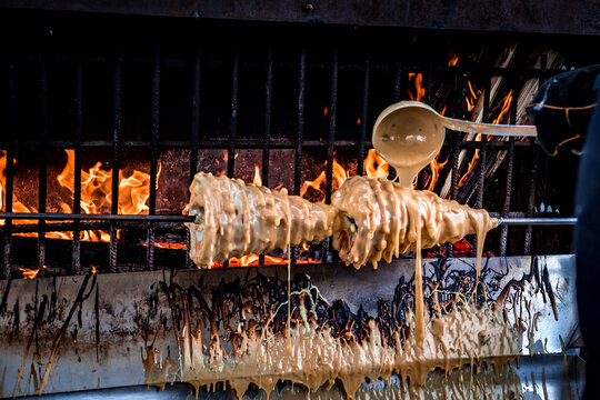 Cuisson du g&acirc;teau &agrave; la broche au grill