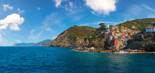 Fototapeta premium Manarola from ship, Cinque Terre