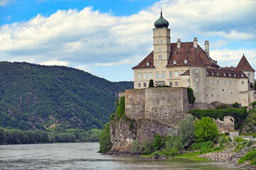 Fototapeta na wymiar Schonbuhel castle on Danube river in Wachau valley Austria