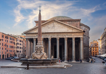 Fototapeta na wymiar Pantheon building in Rome, Italy