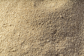 Dry yeast heaped with a slide