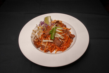 delicious Pad Thai Beef
