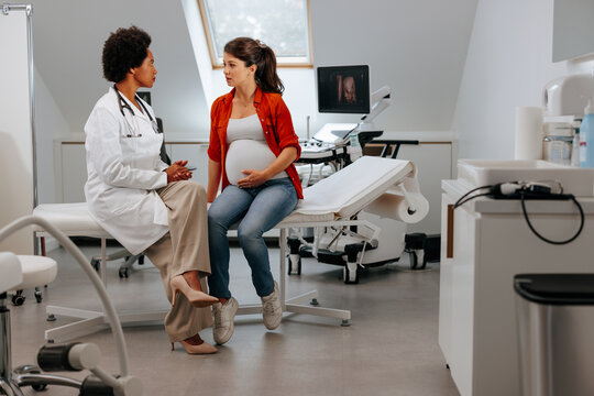 รูปภาพOb-Gyn – เลือกดูภาพถ่ายสต็อก เวกเตอร์ และวิดีโอ359 | Adobe Stock