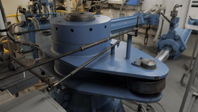 Linkage rod of rudder angle transmitter on steering gear