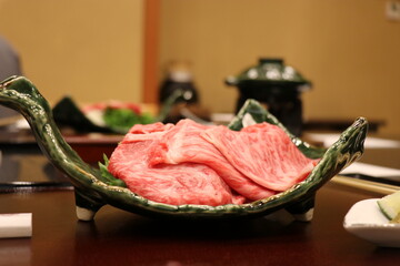 温泉宿の食事、懐石料理