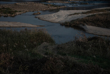 한국의 시골풍경 하늘과 구름 갈대 추수