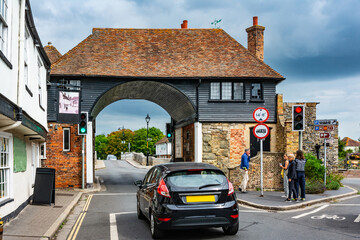 The Barbican Gate at Sandwich, Kent, England, UK
 - obrazy, fototapety, plakaty