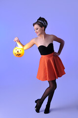 mulher linda ensaio halloween dia das bruxas expressão modelo incrível 