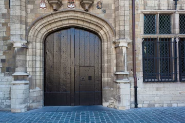 Fotobehang Door of Het Steen historic medieval castle, Antwerp, Belgium © Francisco Javier Gil