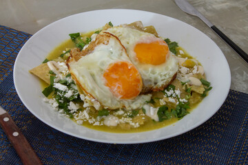 mexican food chilaquiles
