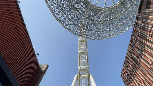 Reveal view on the Dubai Ain Ferri's wheel