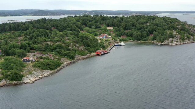 Pont de Tj&ouml;rn sur la c&ocirc;te baltique de la Su&egrave;de