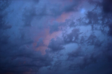 cielo, nube, nube, azul, naturaleza, clima, sol, celaje, blanco, fondo, tempestad, aereo, alumbrado, cielo, moreno, abstracta, verano, diurna, luz solar, llover, dramático, tiempo, azul del cielo, bri