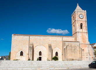 Fototapeta na wymiar Chiesa di Oliena, Sardegna