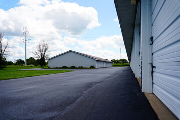 Obraz premium Storage unit buildings site holding owners property.