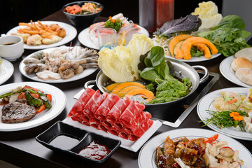 Various ingredients for seafood shabu-shabu