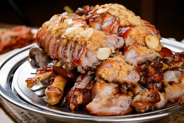 Jokbal with garlic sauce