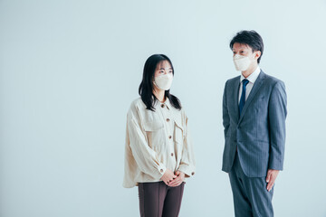 マスクをする男女　mask