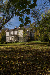 Pałac rodziny Zauskich w Iwoniczu 