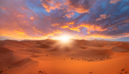Obraz na płótnie Canvas Beautiful sand dunes in the Sahara desert at sunrise - Sahara, Morocco