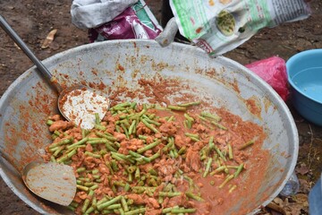 Pork with Thai spicy sauce