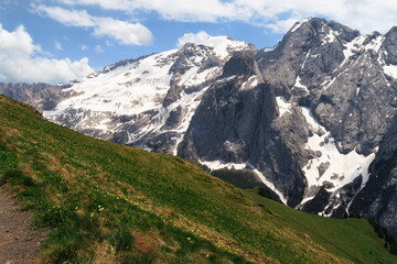 Fototapeta na wymiar Dolomiti - Marmolada