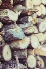 gelagertes brennholz
