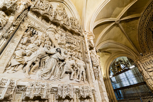 Interior of the cathedral of Santa María of Burgos, Castilla y León, Spain.