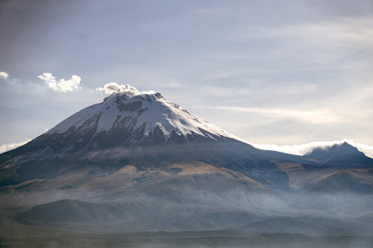 Cotopaxi Al Amanecer