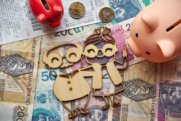 polskie banknoty, emerytura  © Marcin Łazarczyk