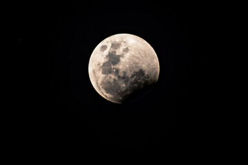 Beaver Blood Moon Eclipse - Partial Eclipse Begins