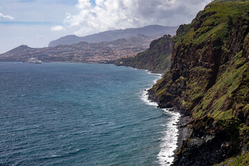 Fototapeta premium Coastline on Madeira island, Portugal