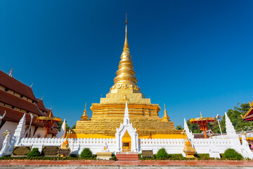 Fototapeta premium Wat Phra That Chae Haeng in Nan, Thailand