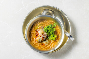 台湾麺線　Taiwan style FLOUR-RICE NOODLE (Mensen)