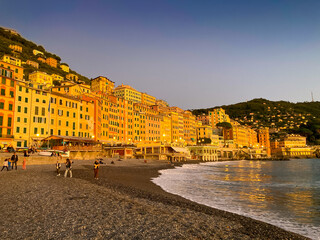 Obraz premium Camogli beach at sunset.