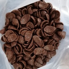Fondo con detalle y textura de multitud de cereales de chocolate