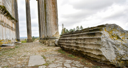 ruins of ancient greek temple