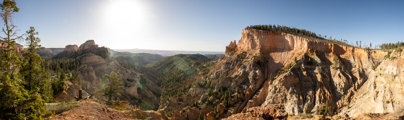 Panorama of Southern Bryce Canyon from the under the rim trail