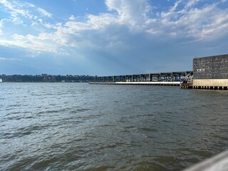 Obraz premium sea hudson river