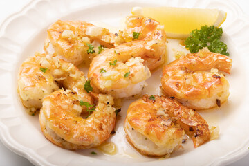 ガーリックシュリンプ　(バナメイエビ)