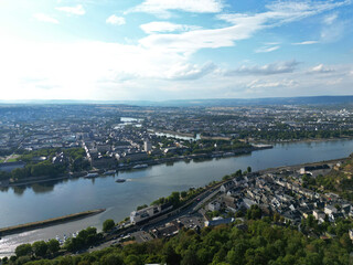 Fototapeta na wymiar Koblenz, Deutschland: Zusammenfluss von Rhein und Mosel