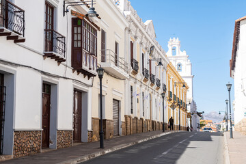 Fototapeta na wymiar street view of sucre colonial town, bolivia