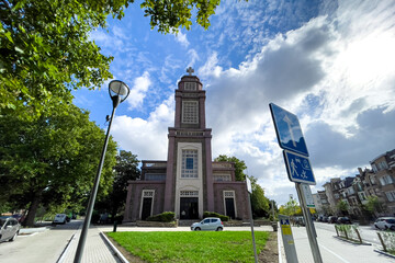Obraz premium The exterior of Eglise Sainte-Suzanne Catholic church in Bruxelles