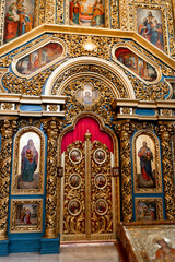 Fototapeta na wymiar beautiful wooden interior of an orthodox church