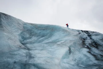 Gordijnen Glaciers in Iceland on a gloomy day © Callum Ludlow/Wirestock Creators