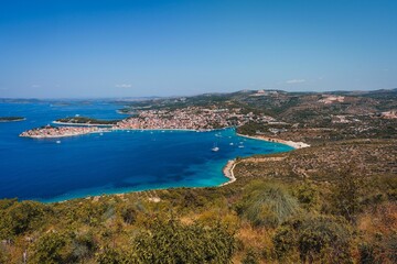 Fototapeta premium Scenic view of the beautiful landscape of Primosten, Croatia against a blue sky