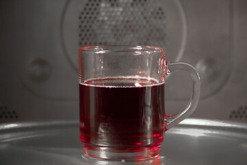 Glühwein in der Mikrowelle