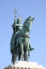 Verticaal schot van het standbeeld in Boedapest, Hongarije