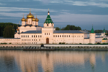 Fototapeta premium Early August morning at the ancient Ipatiev monastery. Kostroma, Golden Ring of Russia