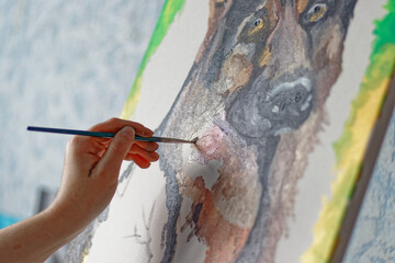Obraz premium Woman drawing shepherd dog, animal art, oil paints